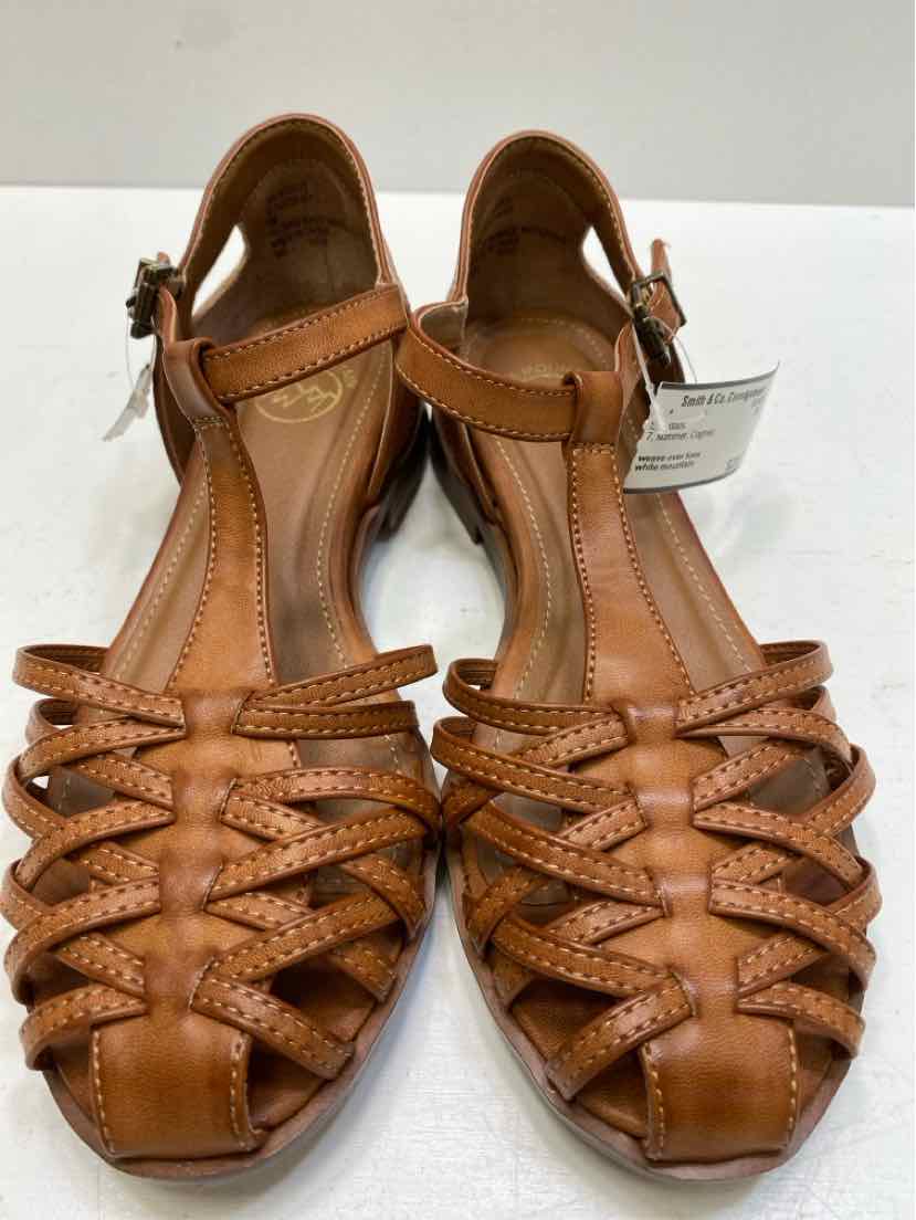 white mountain 7 Sandals