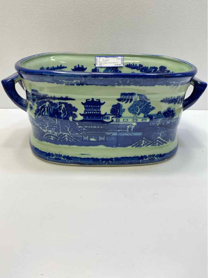 Victoria Ware misc. bath item