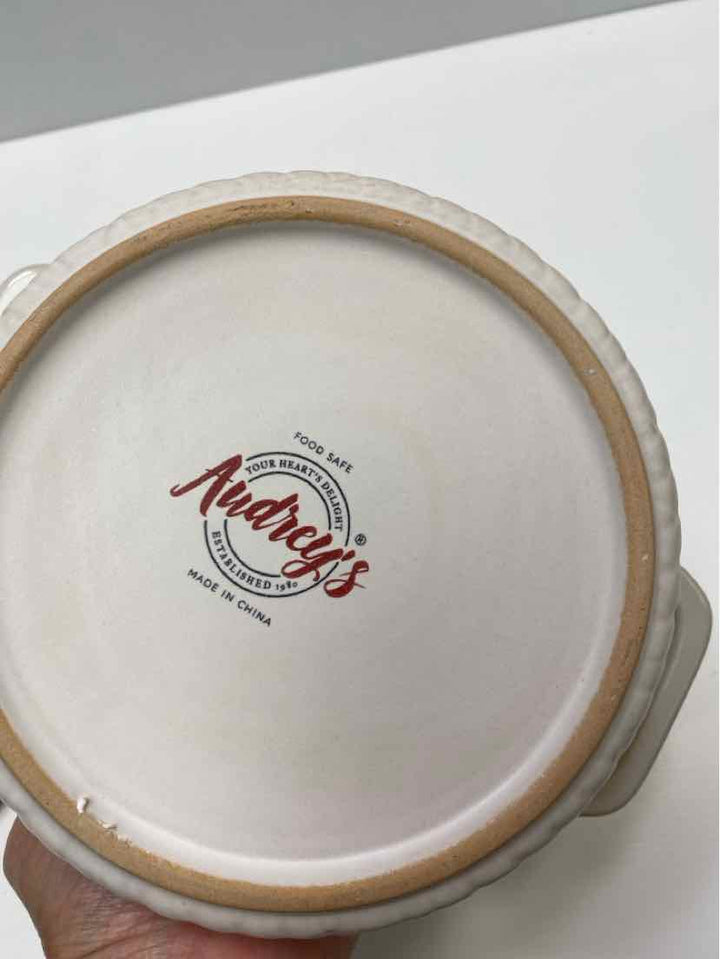Audrey Serving ware