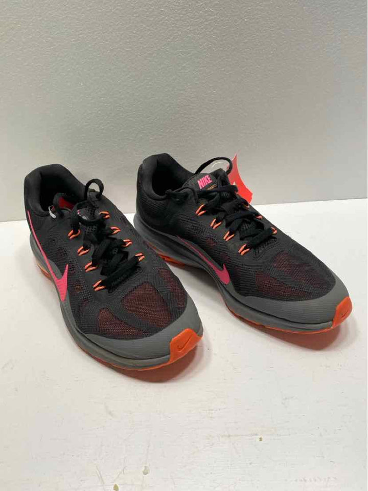 Nike 9.5 Sneakers