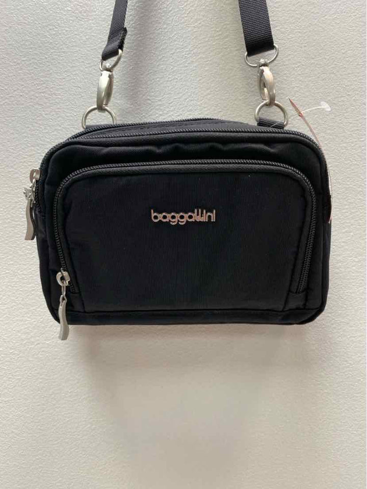baggallini Crossbody