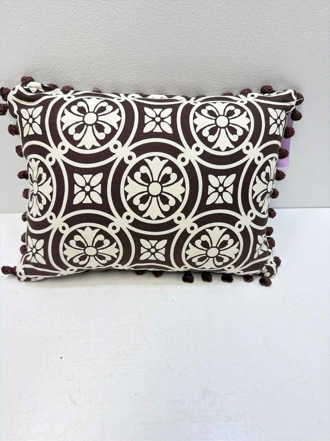 throw pillow