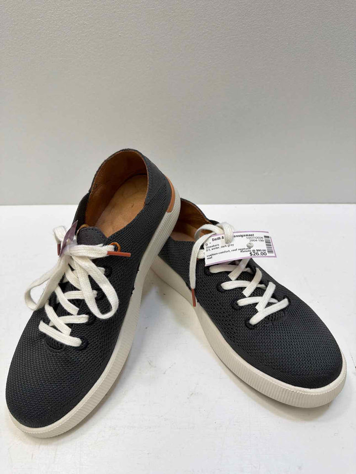 reef 8.5 Sneakers