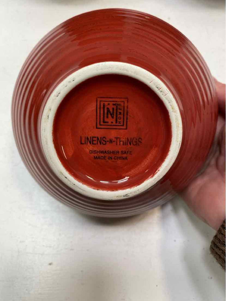 Linens & Things dish set