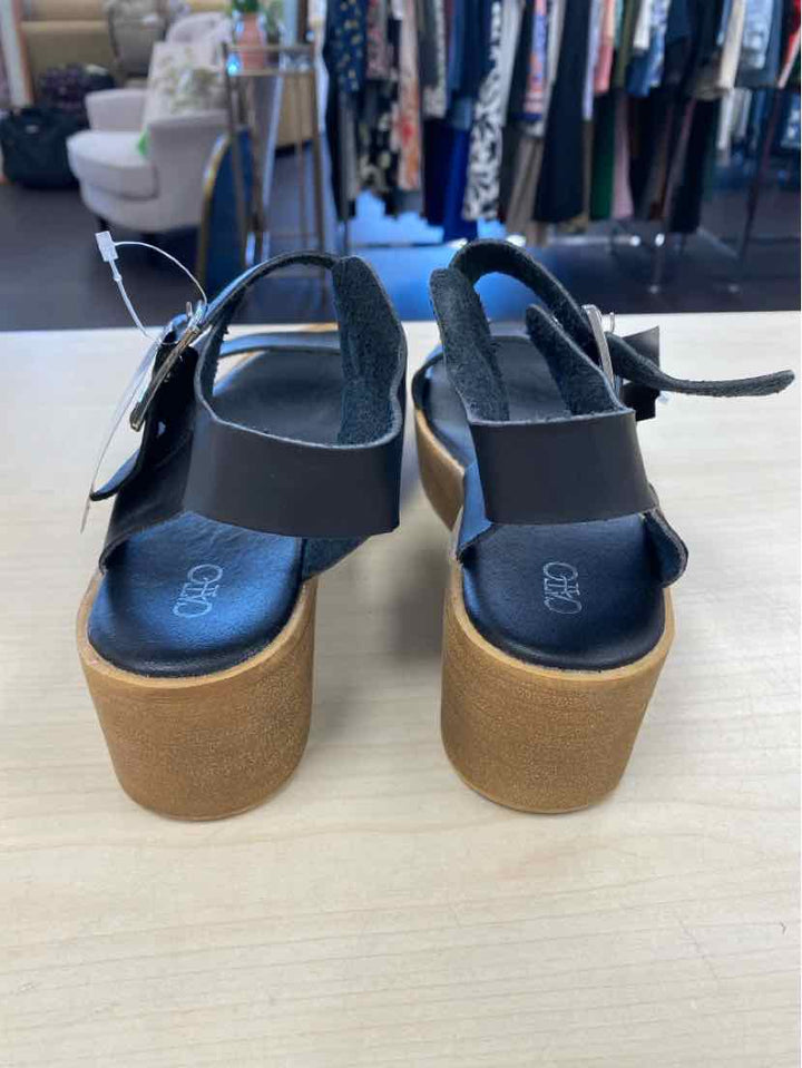 cato 7 Sandals