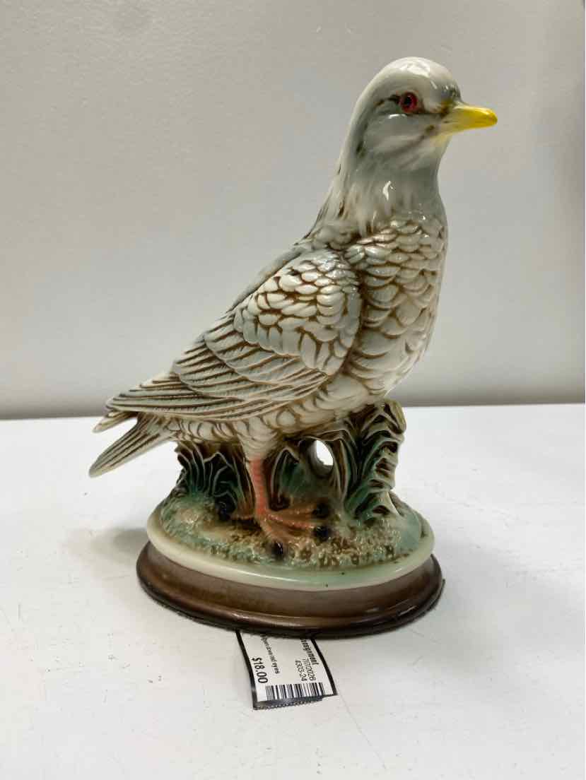Figurine