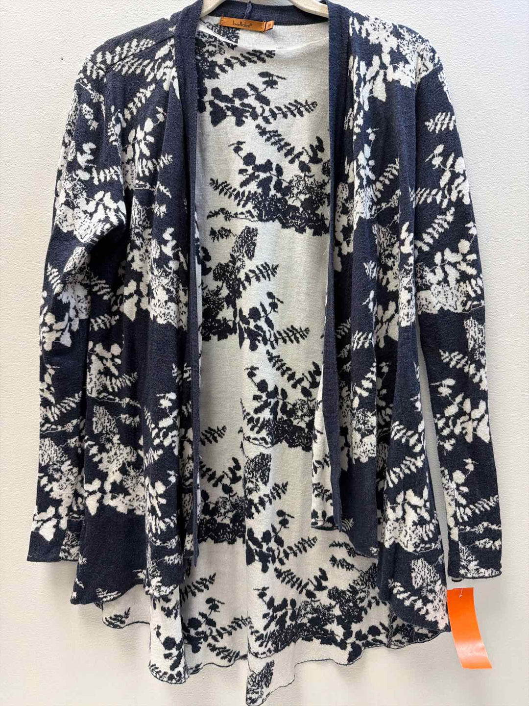 Belldini Size M Cardigan