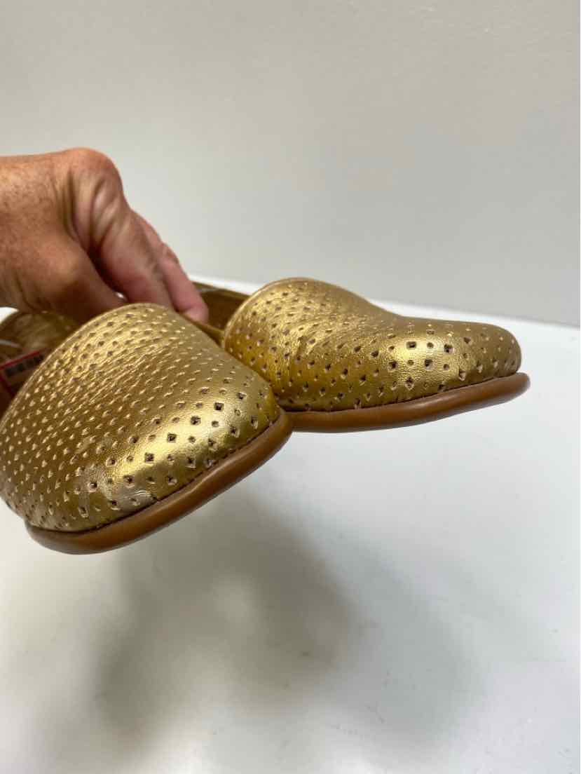 7? Loafers