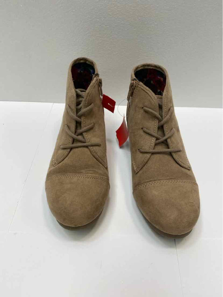 mad love 5 Booties