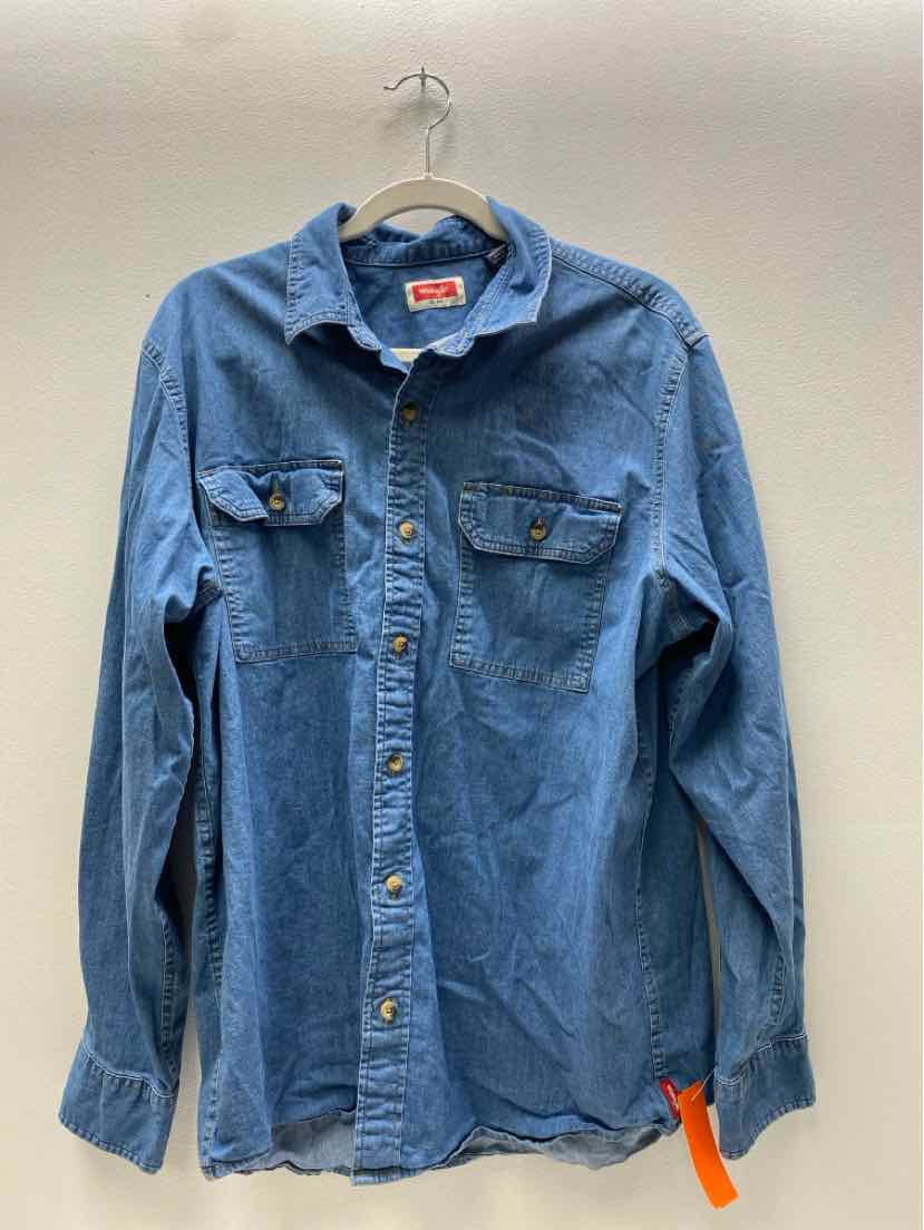 wrangler Size L Blouse