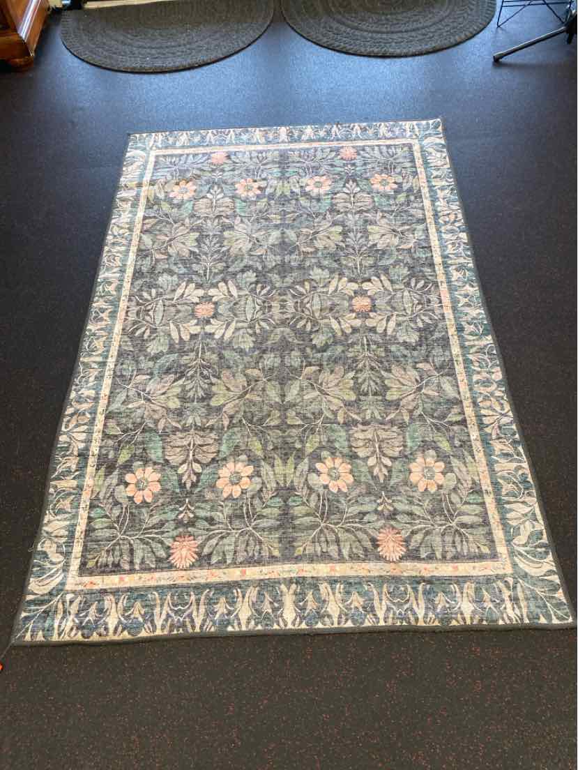 Rug