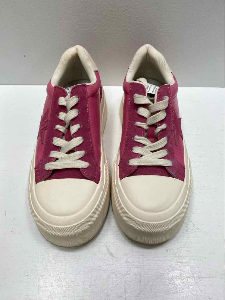 Converse 8 Sneakers