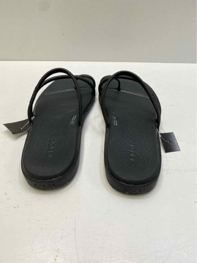 crocs 8 Sandals