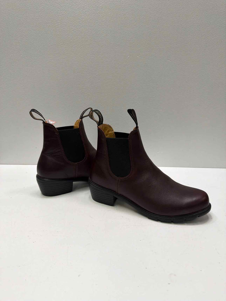 Blundstone 10 Boots