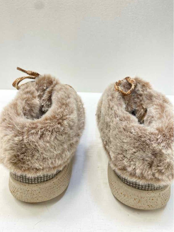 Skechers 6 Booties