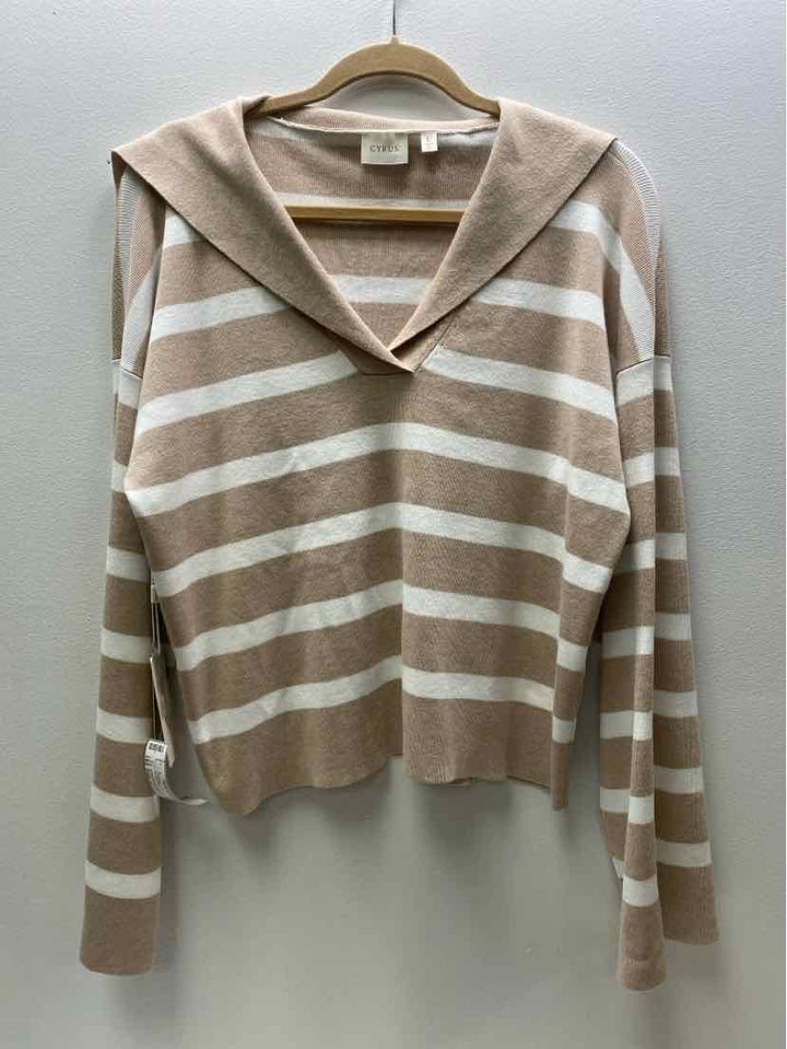 Cyrus Size L Sweater
