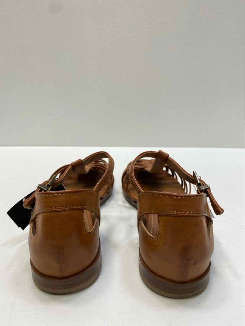 white mountain 7 Sandals
