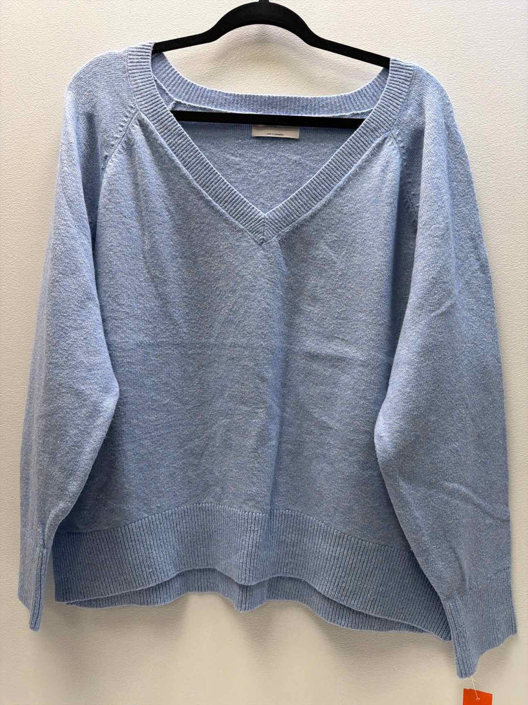Old Navy Size L Sweater