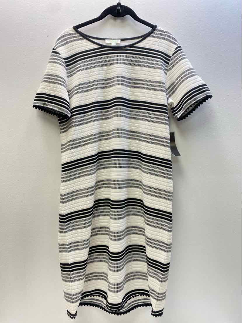 JADE Size M Dress
