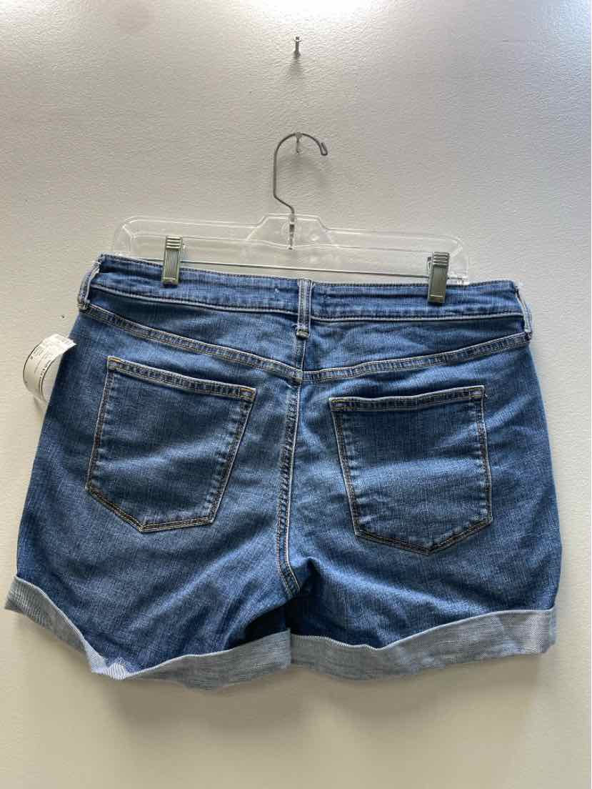 sonoma Size 8 Shorts