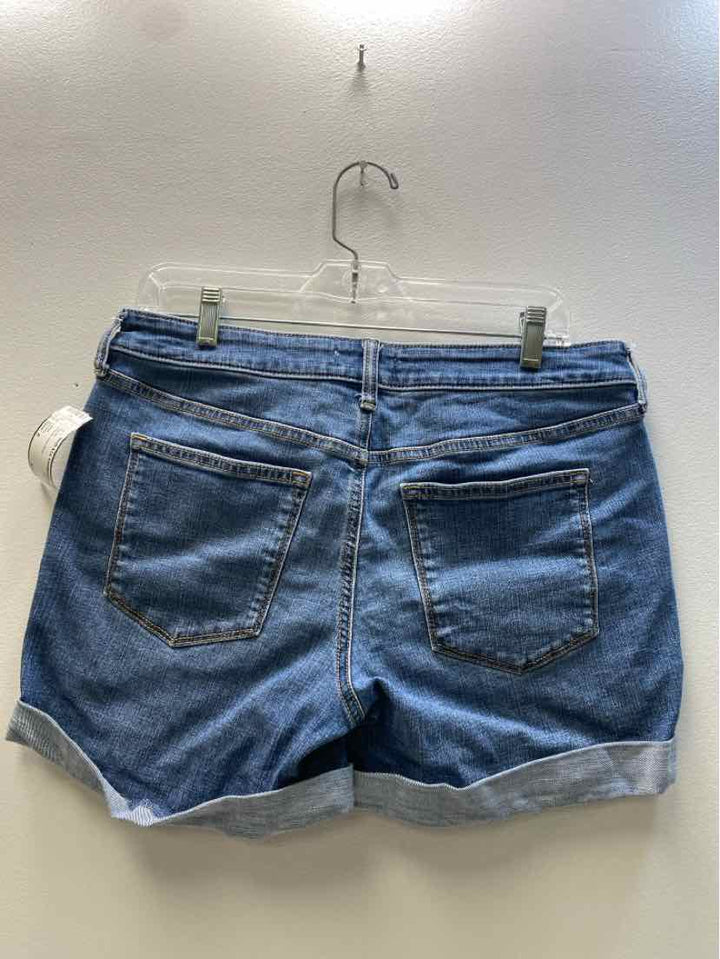 sonoma Size 8 Shorts