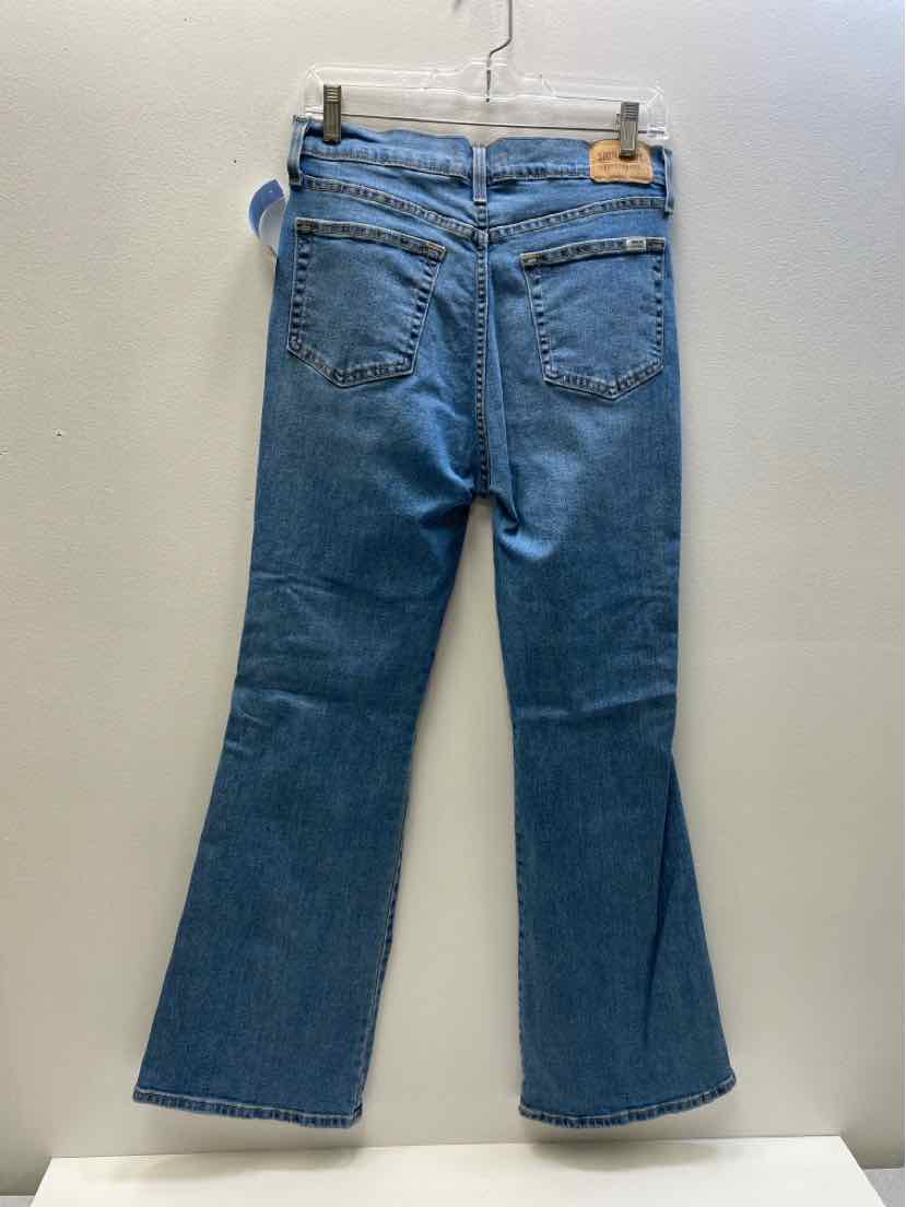 Signature Levi Strauss Size 8 Jeans