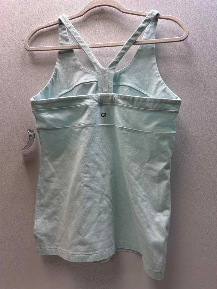 Gap L shirt