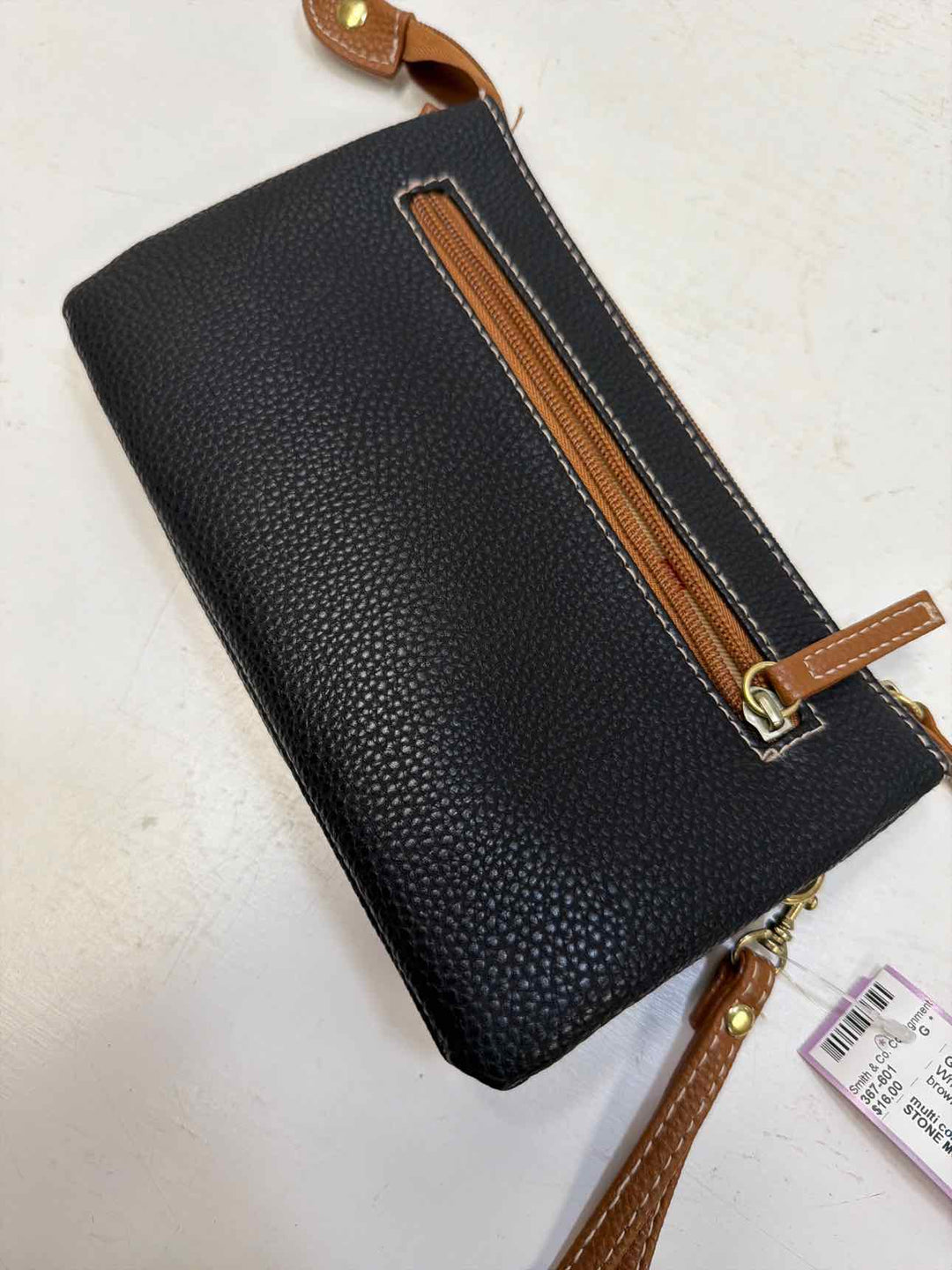 STONE MOUNTAIN Wristlet
