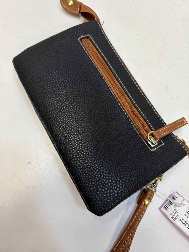 STONE MOUNTAIN Wristlet
