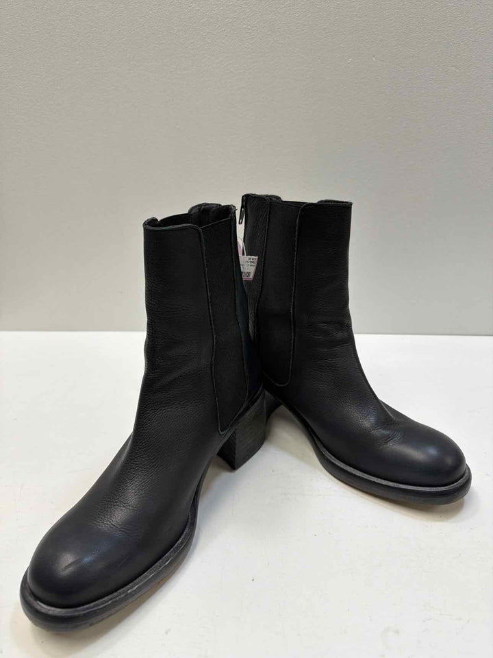 Free People 8 Boots