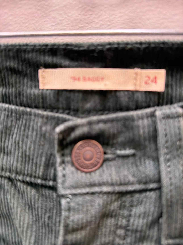 levi Size 24 Jeans