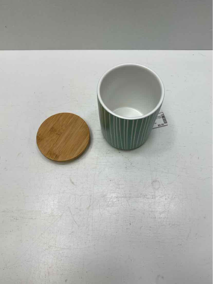 Mimi Canister