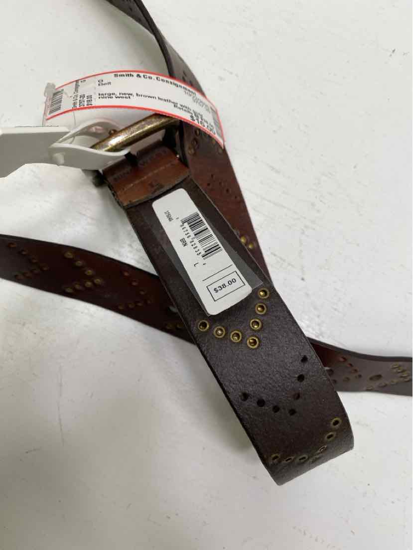 nine west Belt