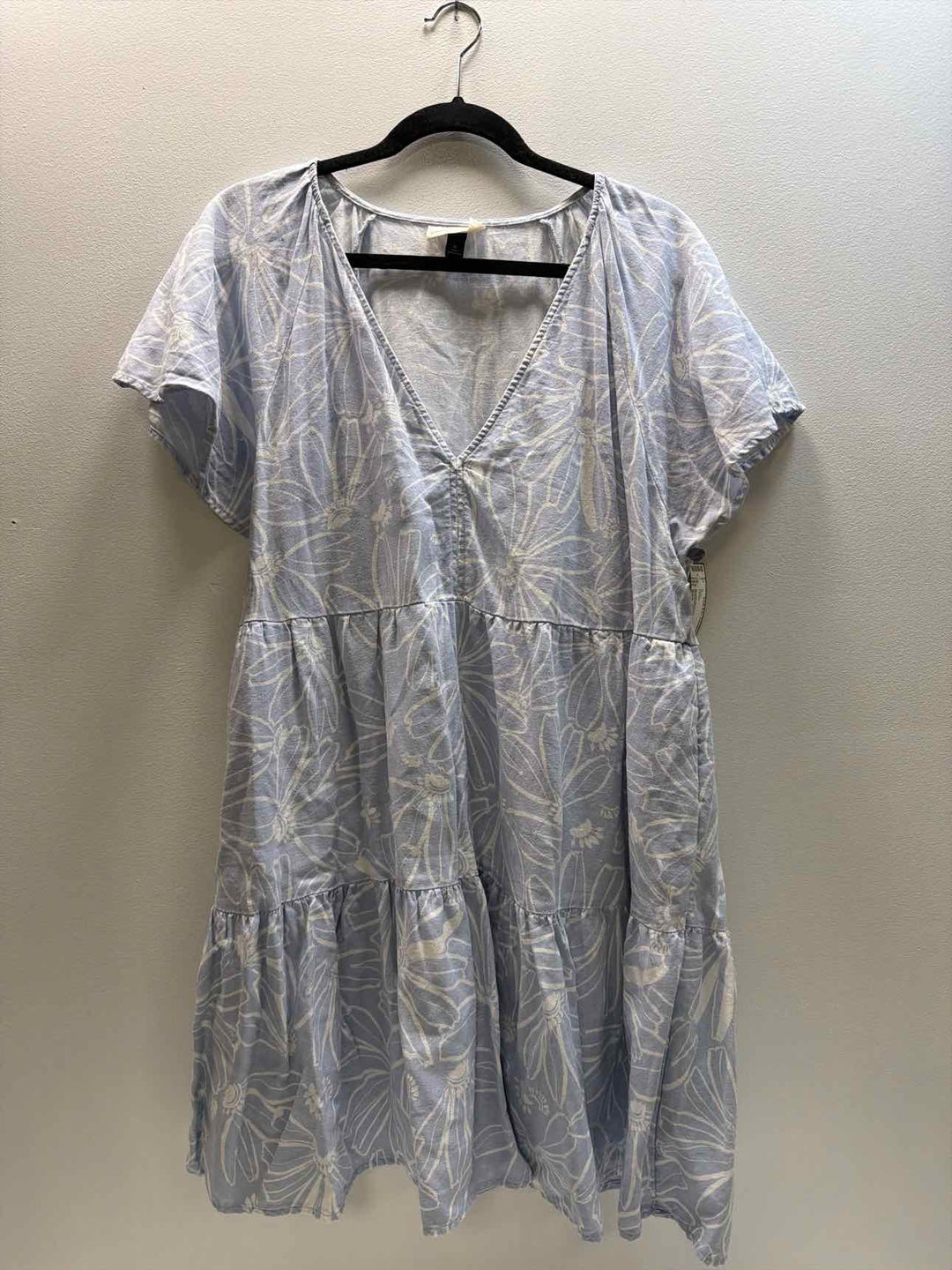 Universal Thread Size XL Dress