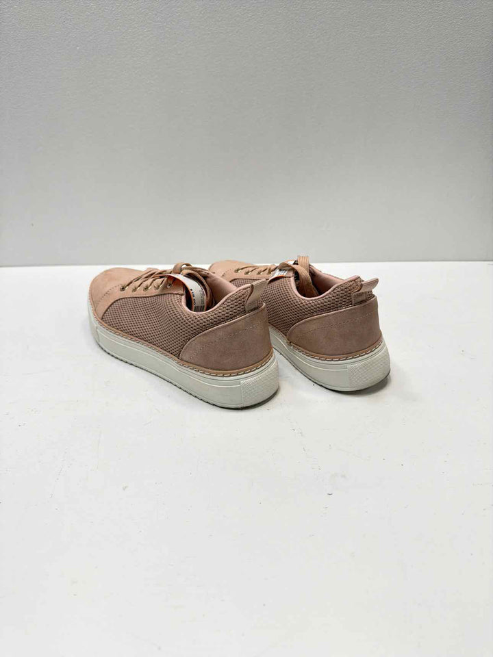 new direction 6.5 Sneakers
