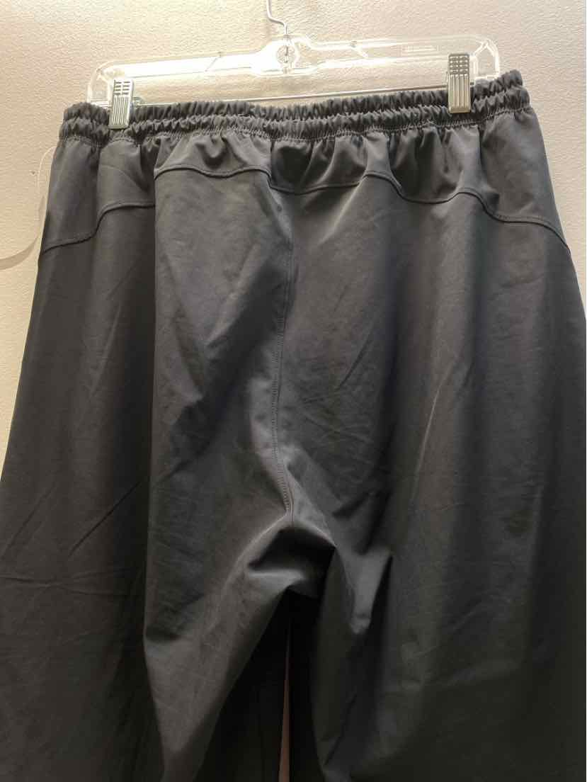 Under Armour Size M Joggers
