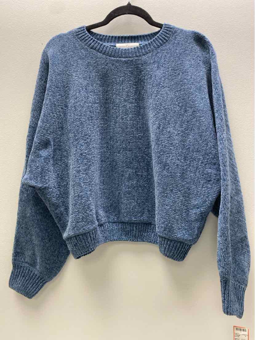 accent prone Size M Sweater