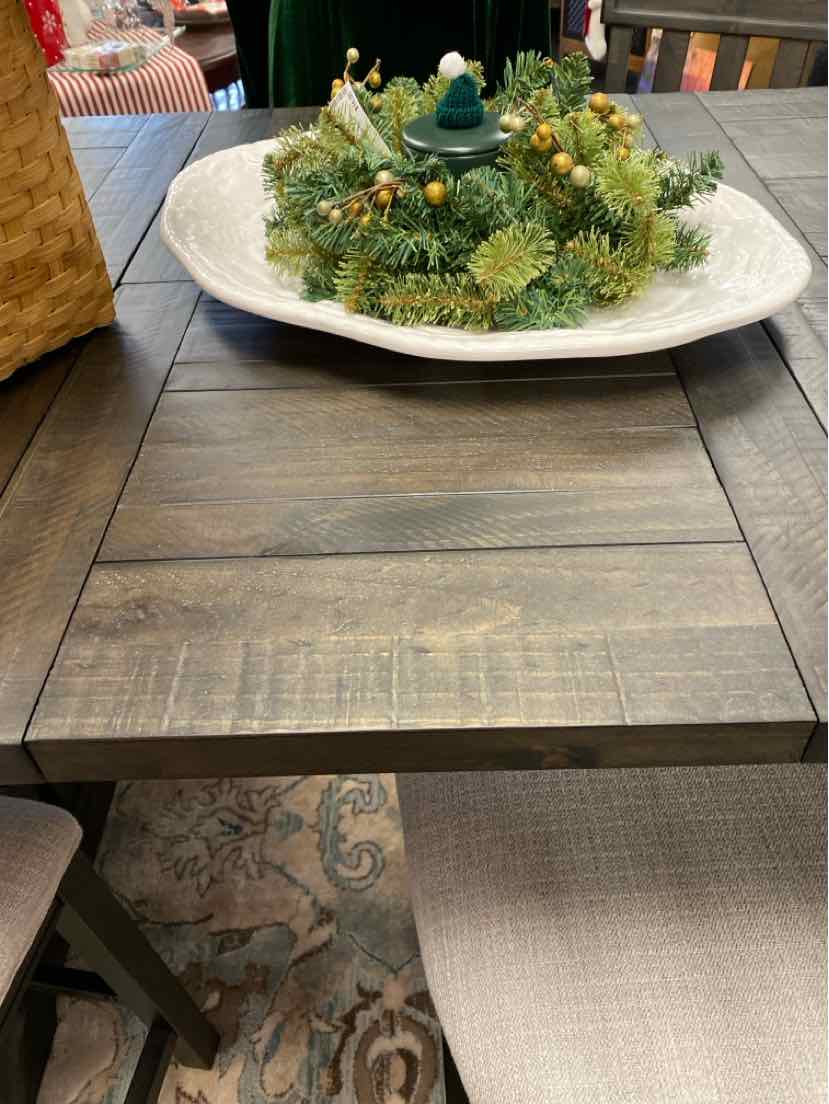 havertys Table set