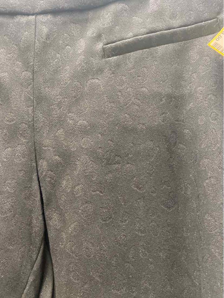 CROWN & IVY Size 14P Leggings