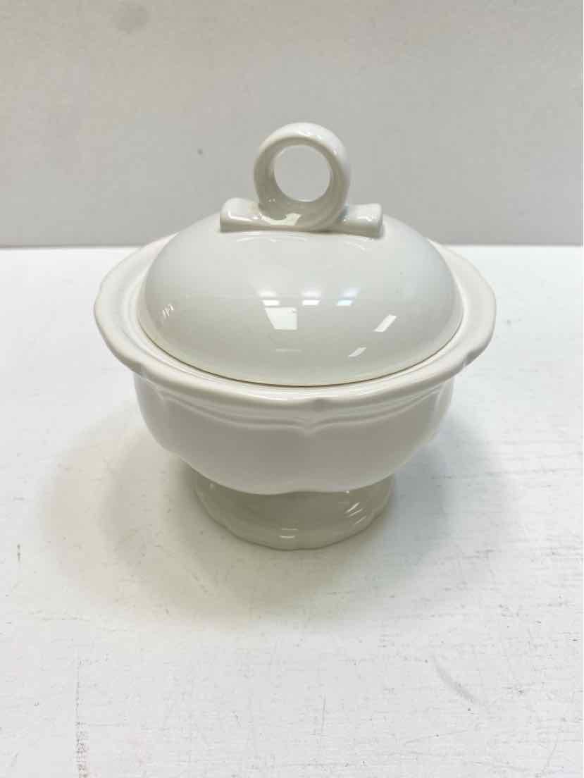 mikasa DINNERWARE