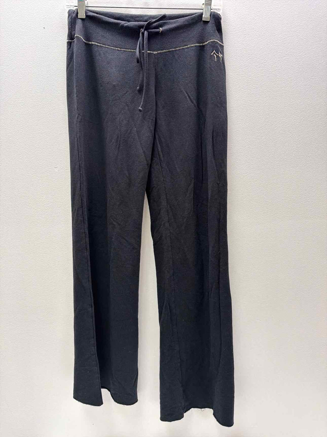 Green Apple Size M Pants