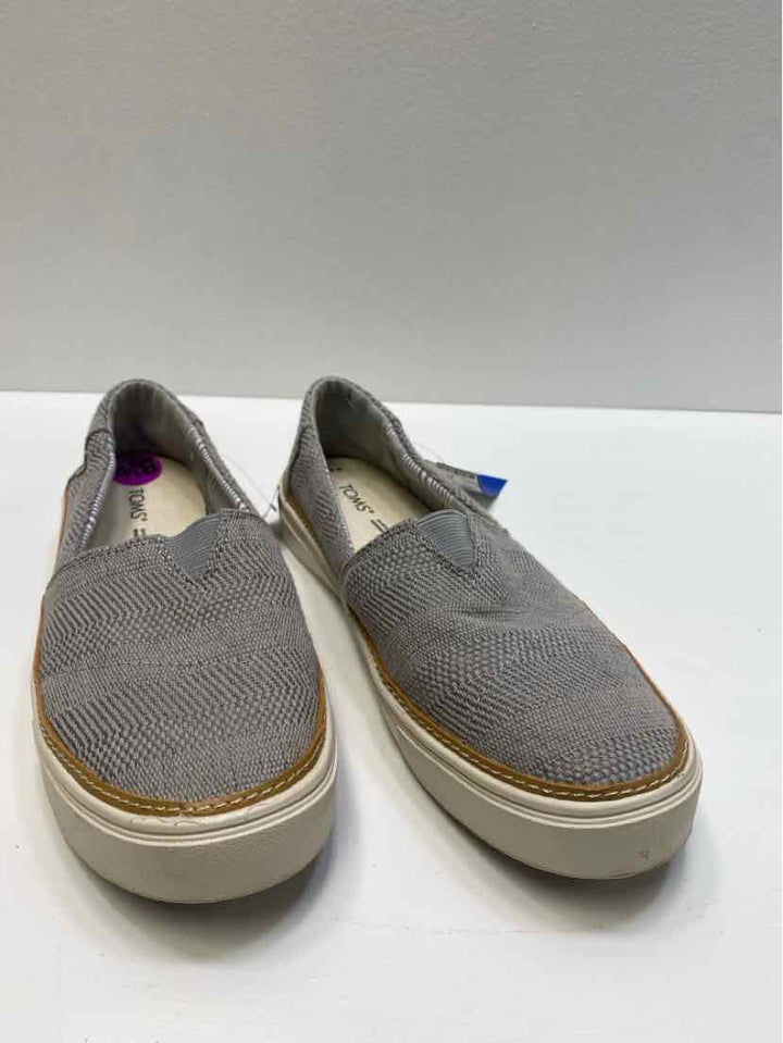 Toms 8.5 Flats