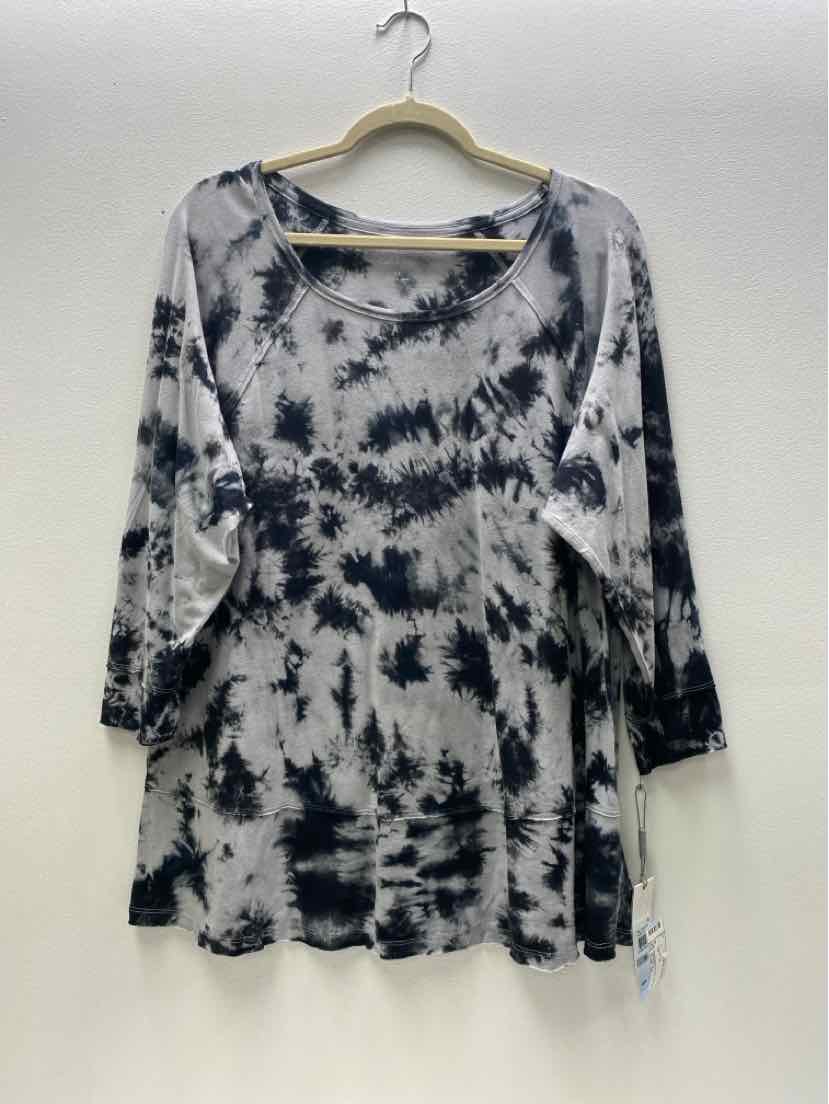 Calvin Klein Size 1X Casual Top