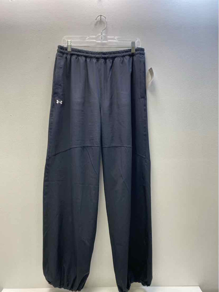 Under Armour Size M Joggers