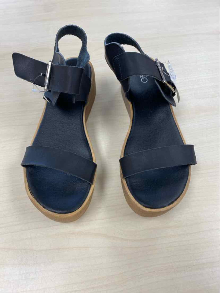 cato 7 Sandals