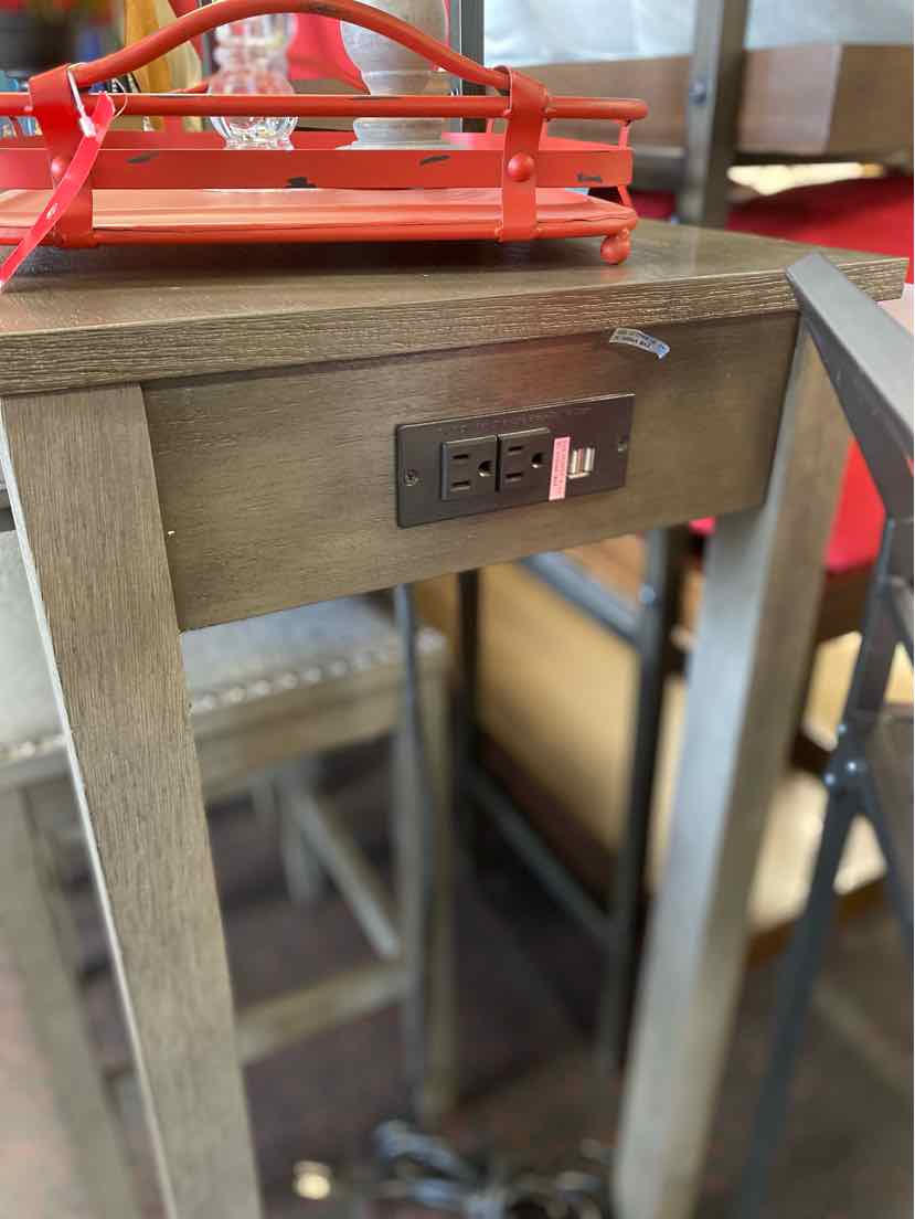 ASHLEY misc. table