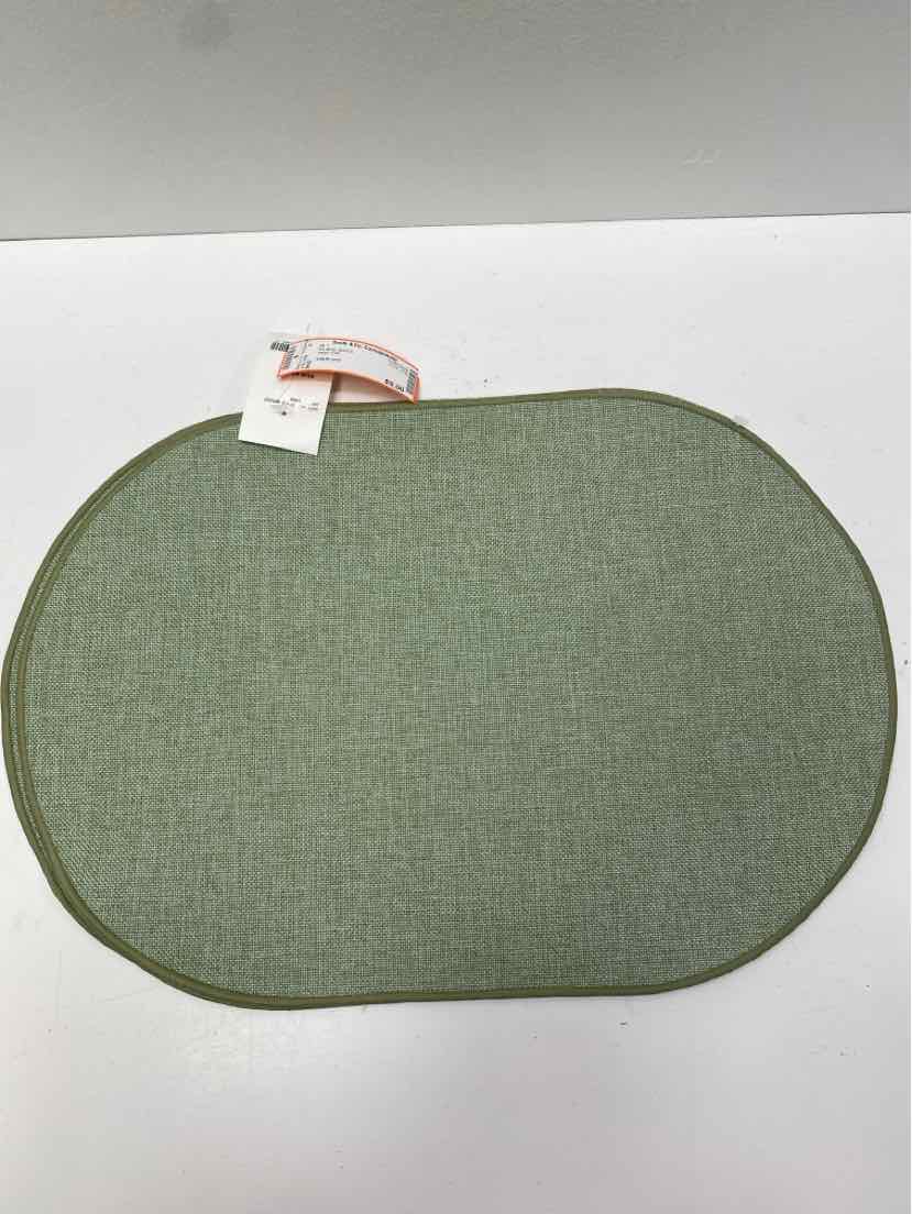 PLACE MATS