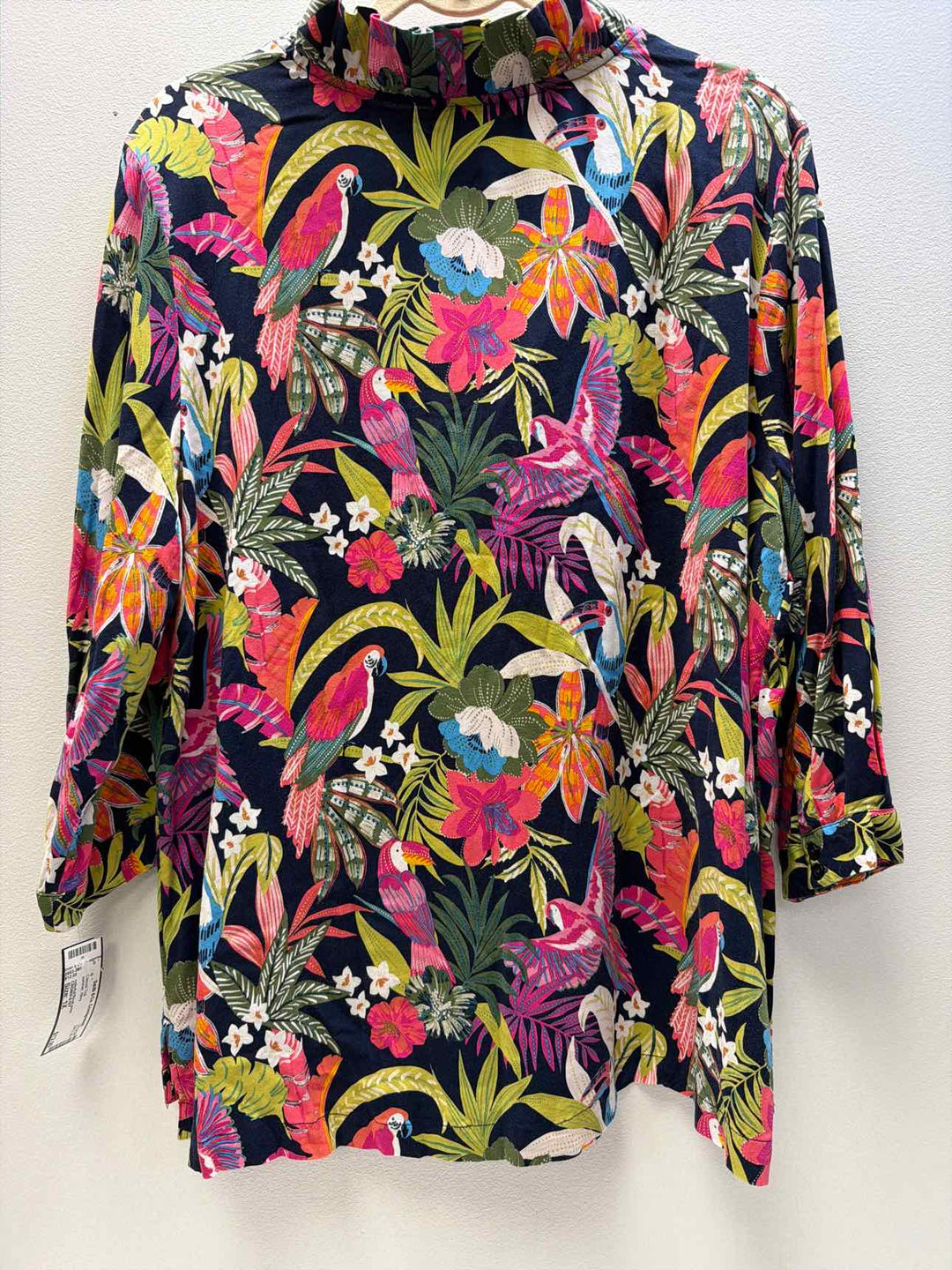CROWN & IVY Size 1X Casual Top