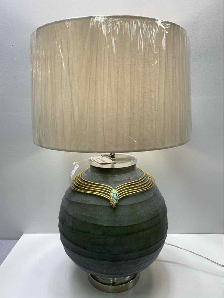 frankie davidson Lamp