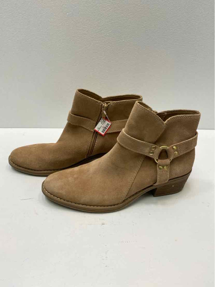 House of Harlow 1960 9M Booties